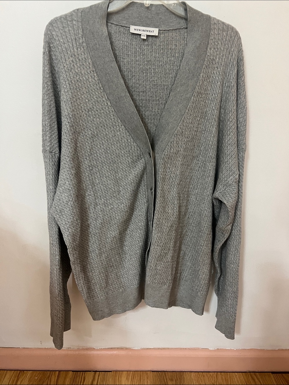 WeWoreWhat Light Gray Button-Front Knit Cardigan EUC